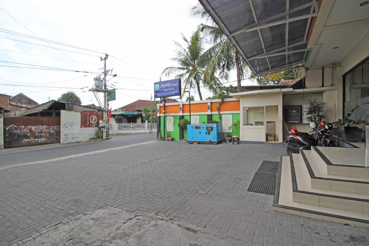 Hotel Septia Yogyakarta Esterno foto