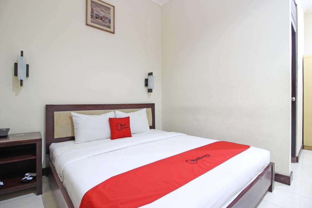 Hotel Septia Yogyakarta Esterno foto